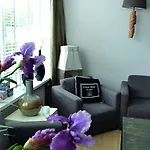 Niyuna Wellness * Den Burg