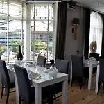 Niyuna Wellness Apartamento Den Burg